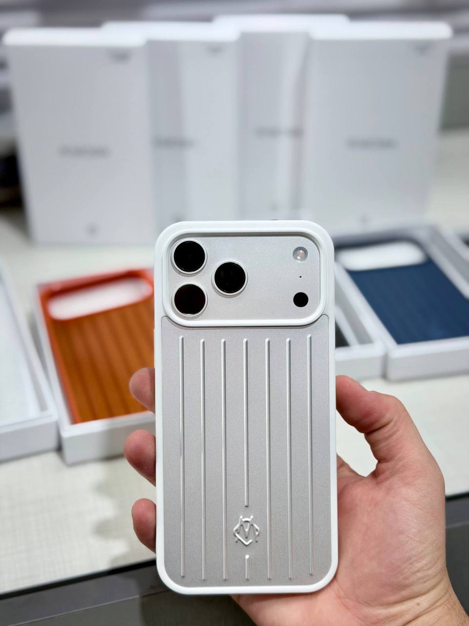 Case Rimowa