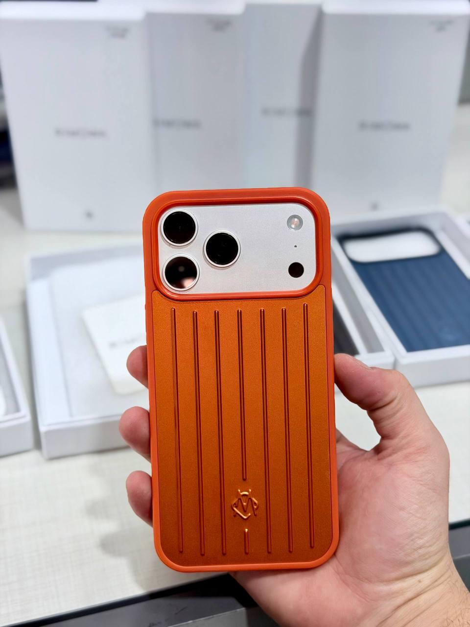 Case Rimowa