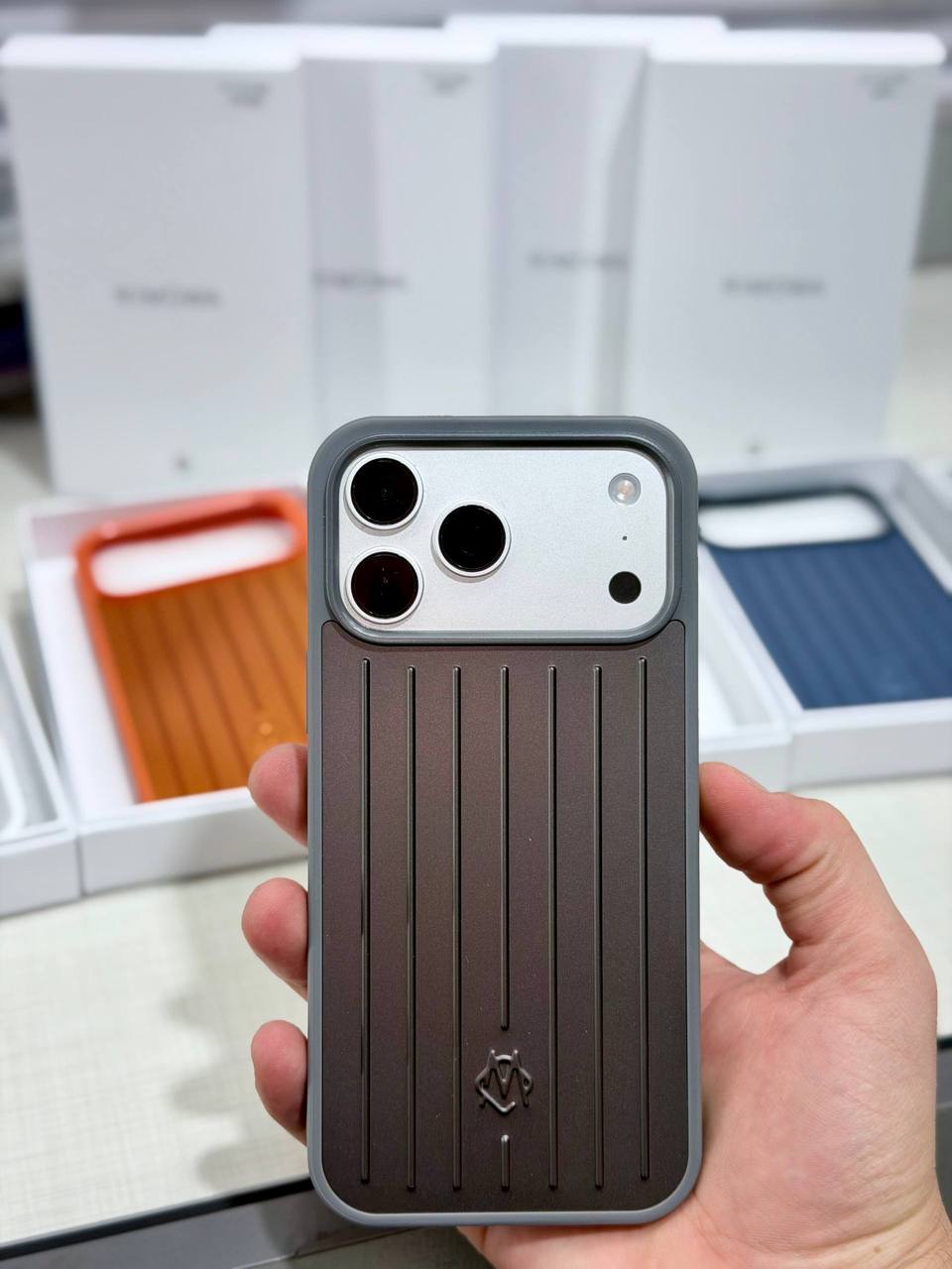 Case Rimowa